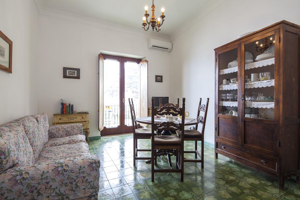 Casa Wanda Bed and Breakfast Ποζιτάνο Δωμάτιο φωτογραφία