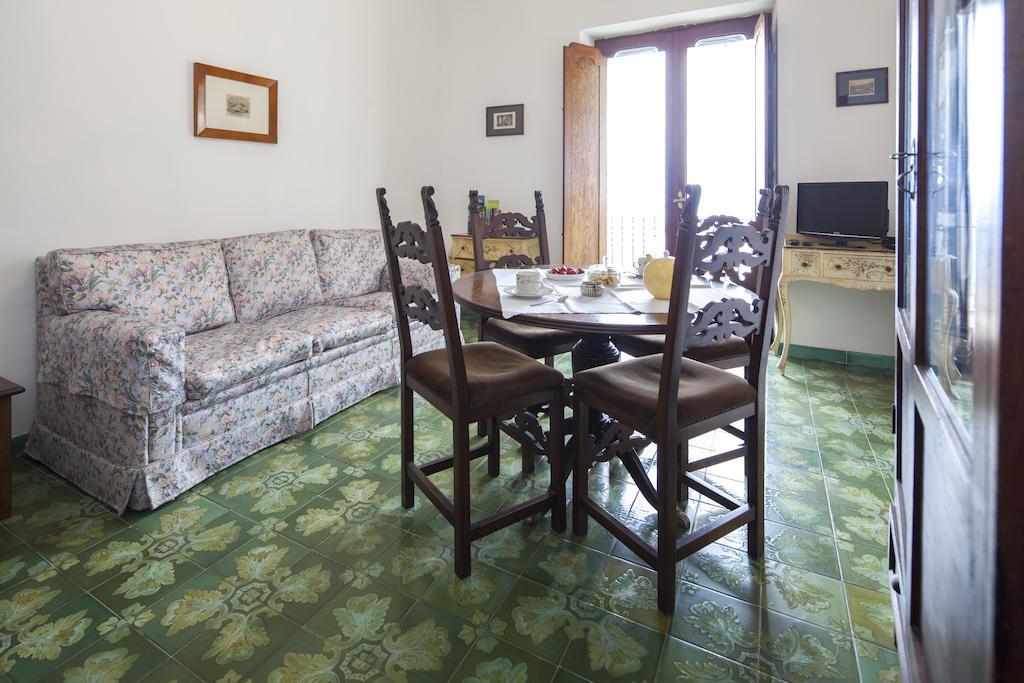 Casa Wanda Bed and Breakfast Ποζιτάνο Δωμάτιο φωτογραφία